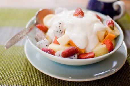Dieta-de-iogurte-e-frutas-01.jpg